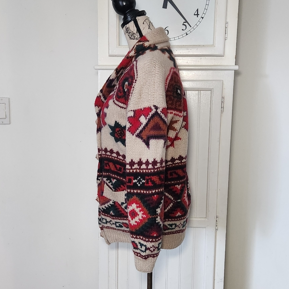 Vintage Red and Cream Geometric Shawl Collar Cardigan - Picture 8 of 10